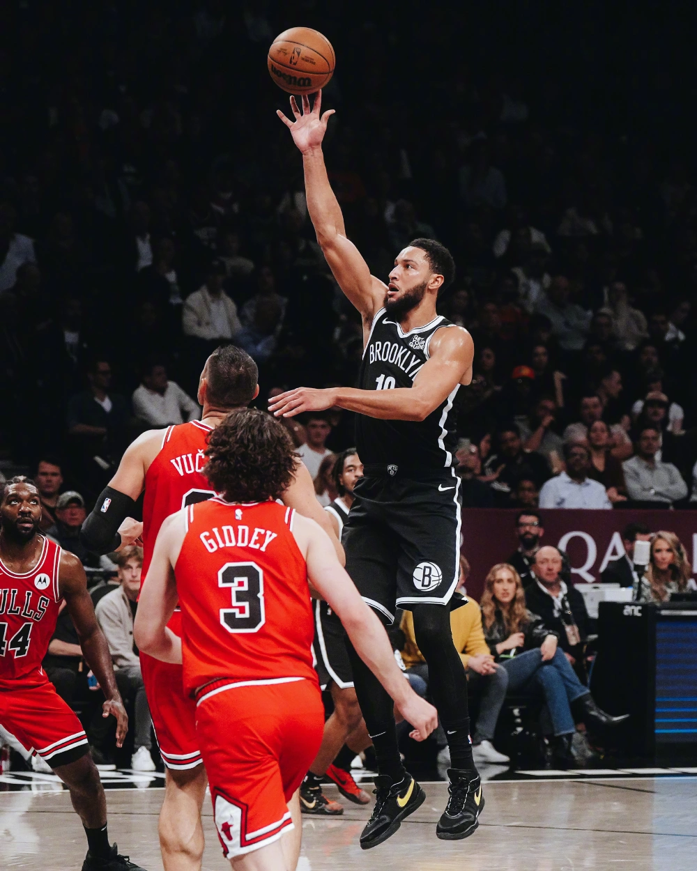 关于关键时刻NBA常规赛传出新动向；马德里竞技防线松动；管理层表态——话题不断；年轻球员得到机会的信息-lol官网直播平台